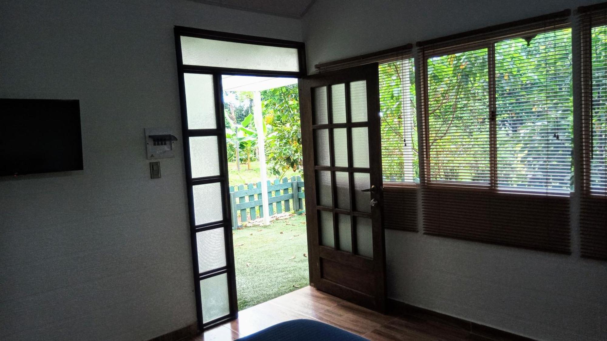 Hostal Suna Vito Puerto Asís Buitenkant foto