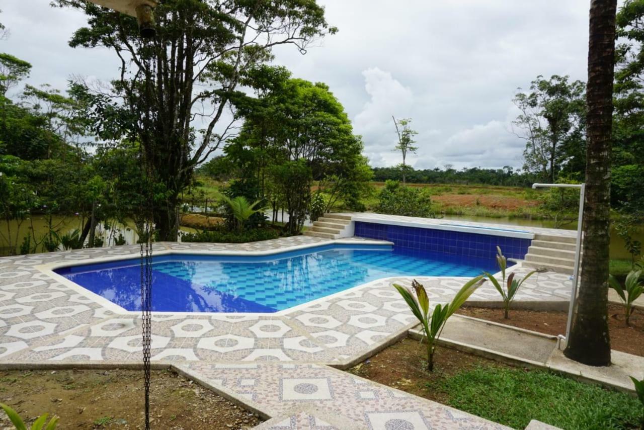 Hostal Suna Vito Puerto Asís Buitenkant foto