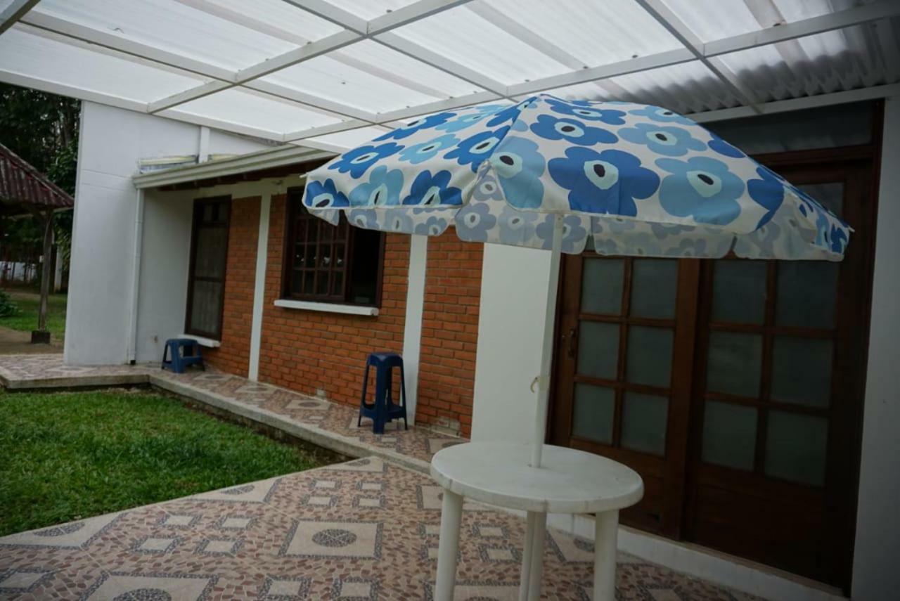 Hostal Suna Vito Puerto Asís Buitenkant foto